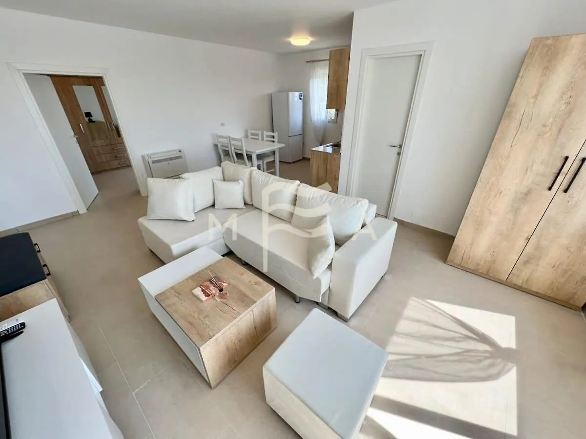 Apartment Enlightened 650 Golem  Albania